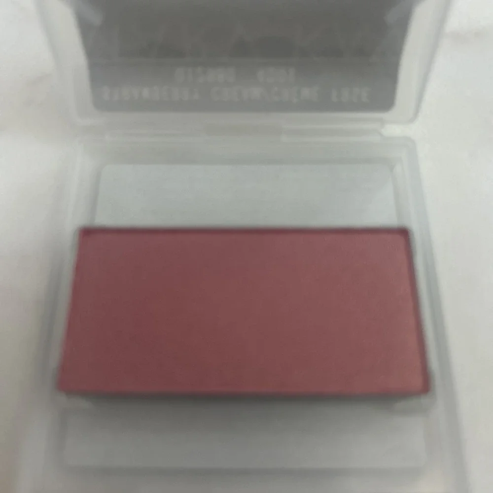 Discontinued Mary Kay Mineral Cheek Color Blush Strawberry‎ Cream Full Size New